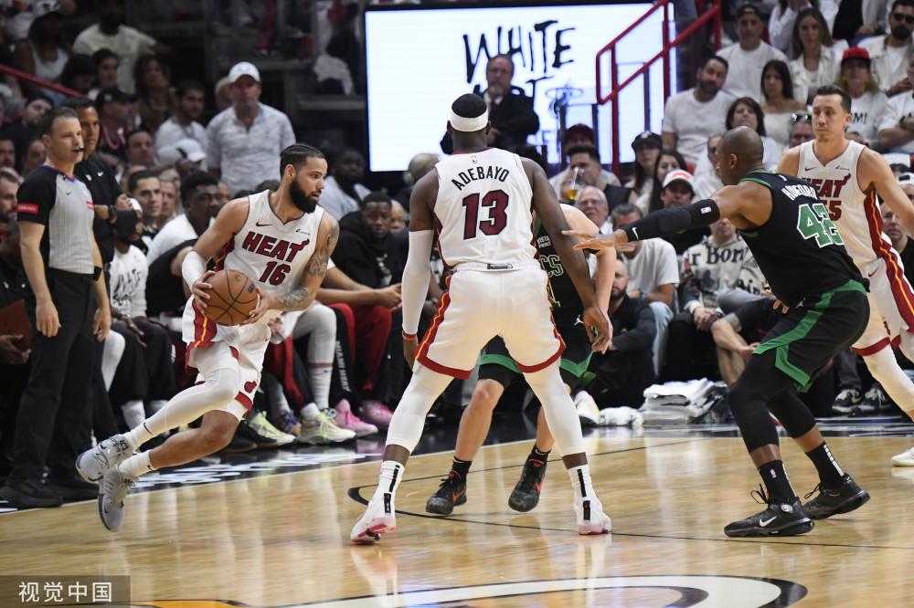 不仅在进攻 不仅在进攻