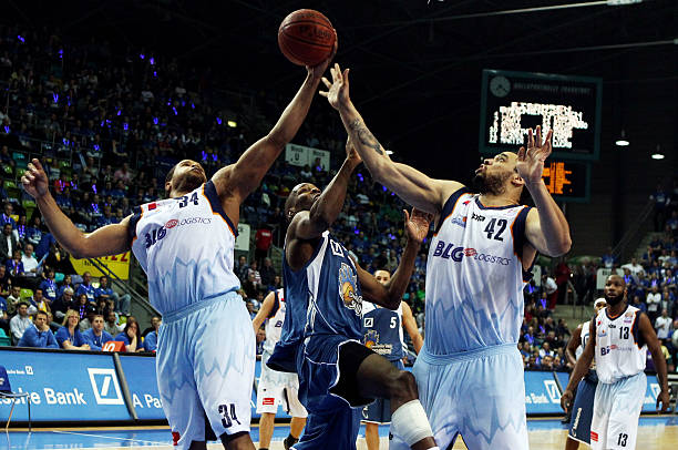 进攻之前 进攻之前