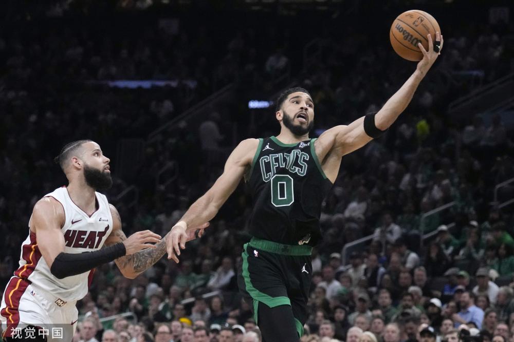 摘得了男双 摘得了男双